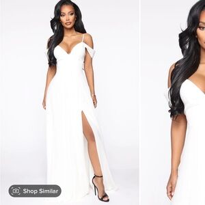 NEVER WORN TAG ON white maxi dress with lace detail back